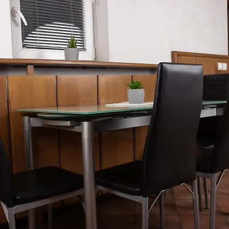 Apartma Apartma-studio Ajdna *
