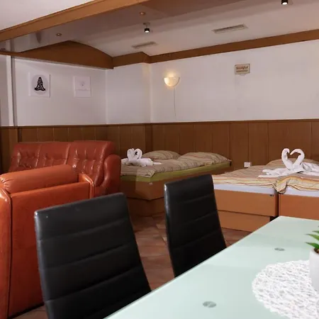 Apartma-studio Ajdna