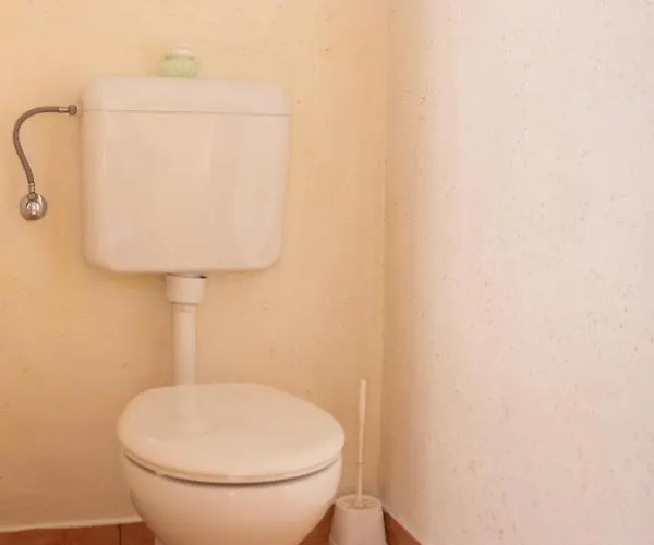 Apartma-studio Ajdna Zirovnica